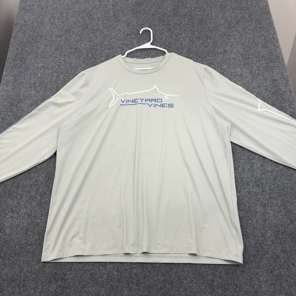 Vineyard Vines T Shirt Men XXL Grey Polyester Spandex Performance Graphic Casual